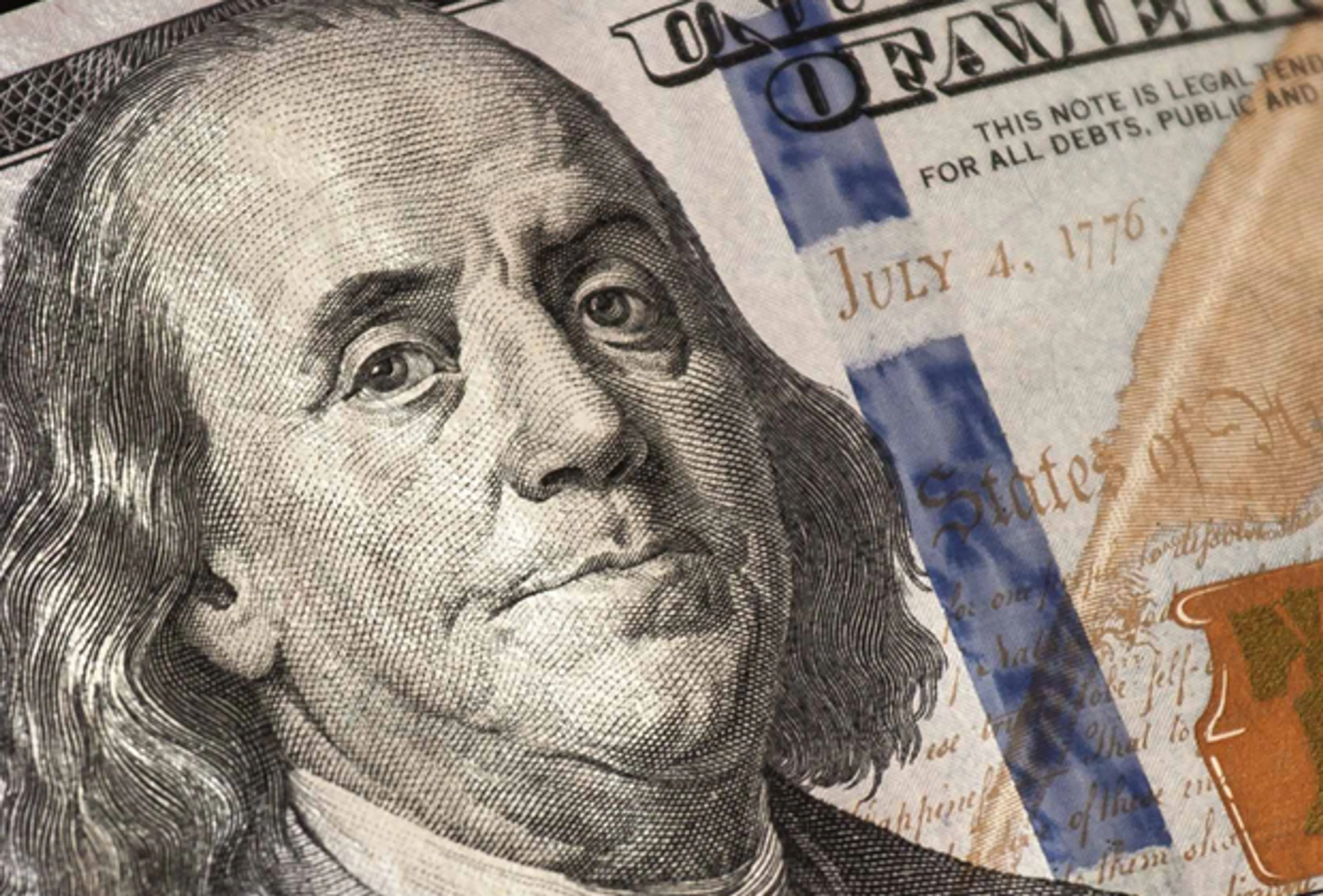 Капитал - Тенге на старте торгов проиграл доллару