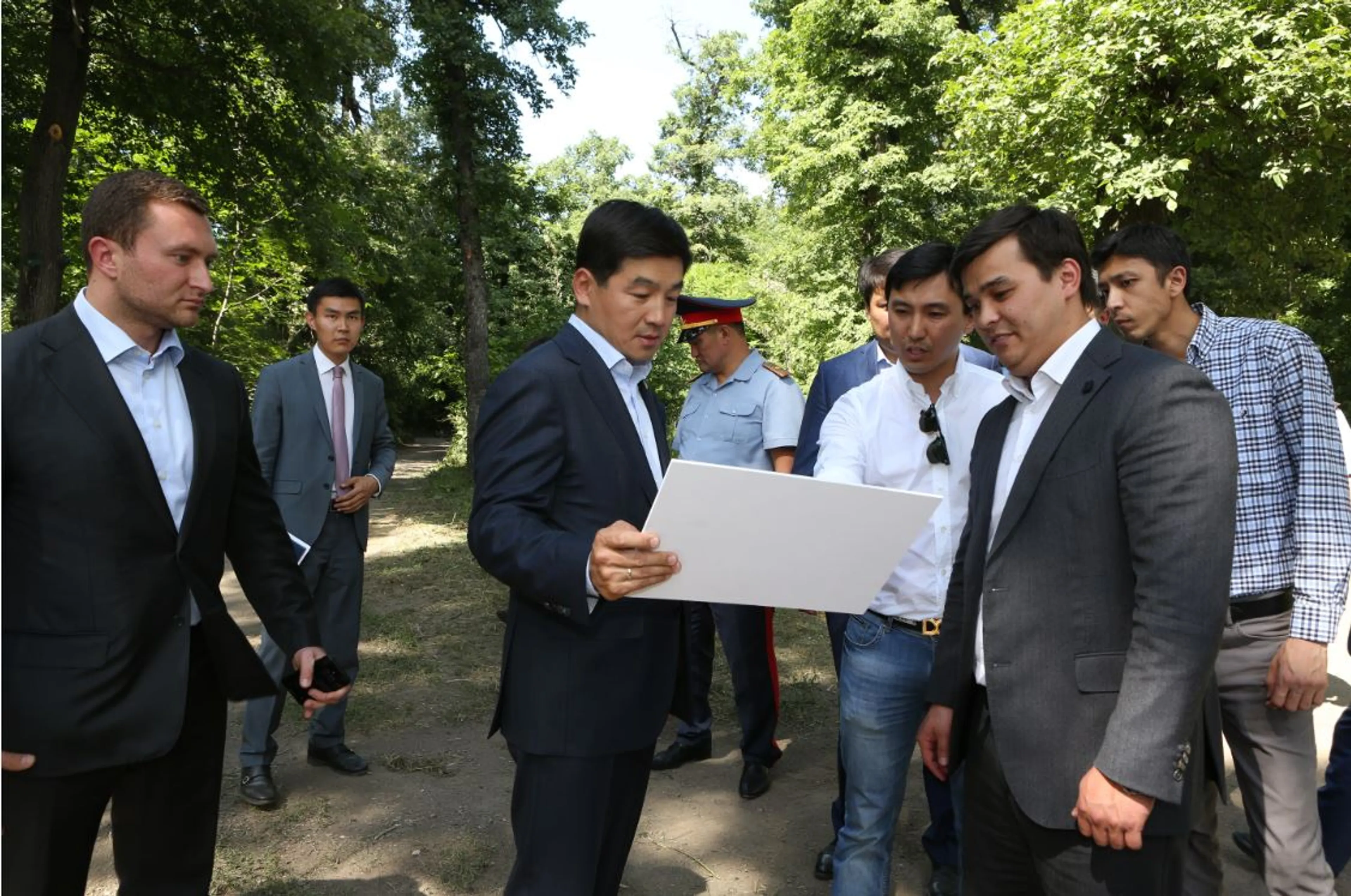 Капитал - В Алматы начали благоустройство рощи Баума