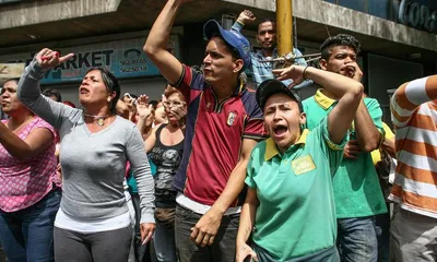 Жертвами голодных бунтов в Венесуэле стали несколько человек