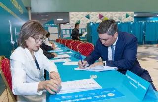 Капитал - Кто из министров и акимов принял участие в референдуме