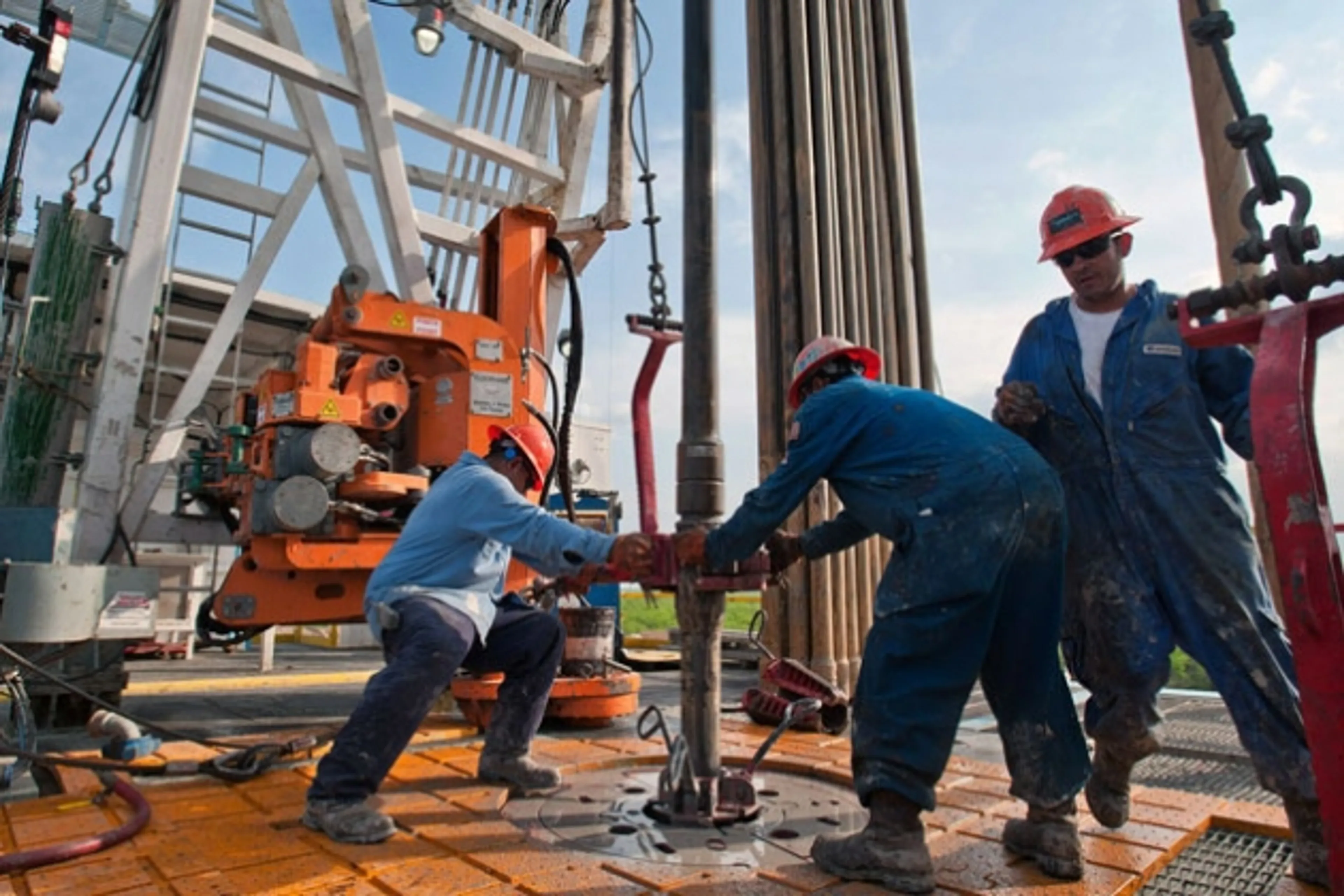 Капитал - Нефть подешевела на 5%