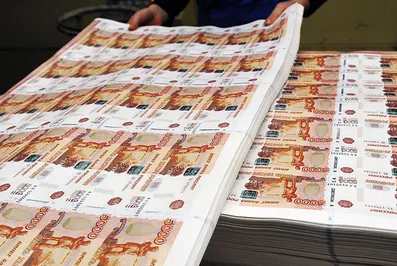 Компании России начинают внешние расчеты в рублях