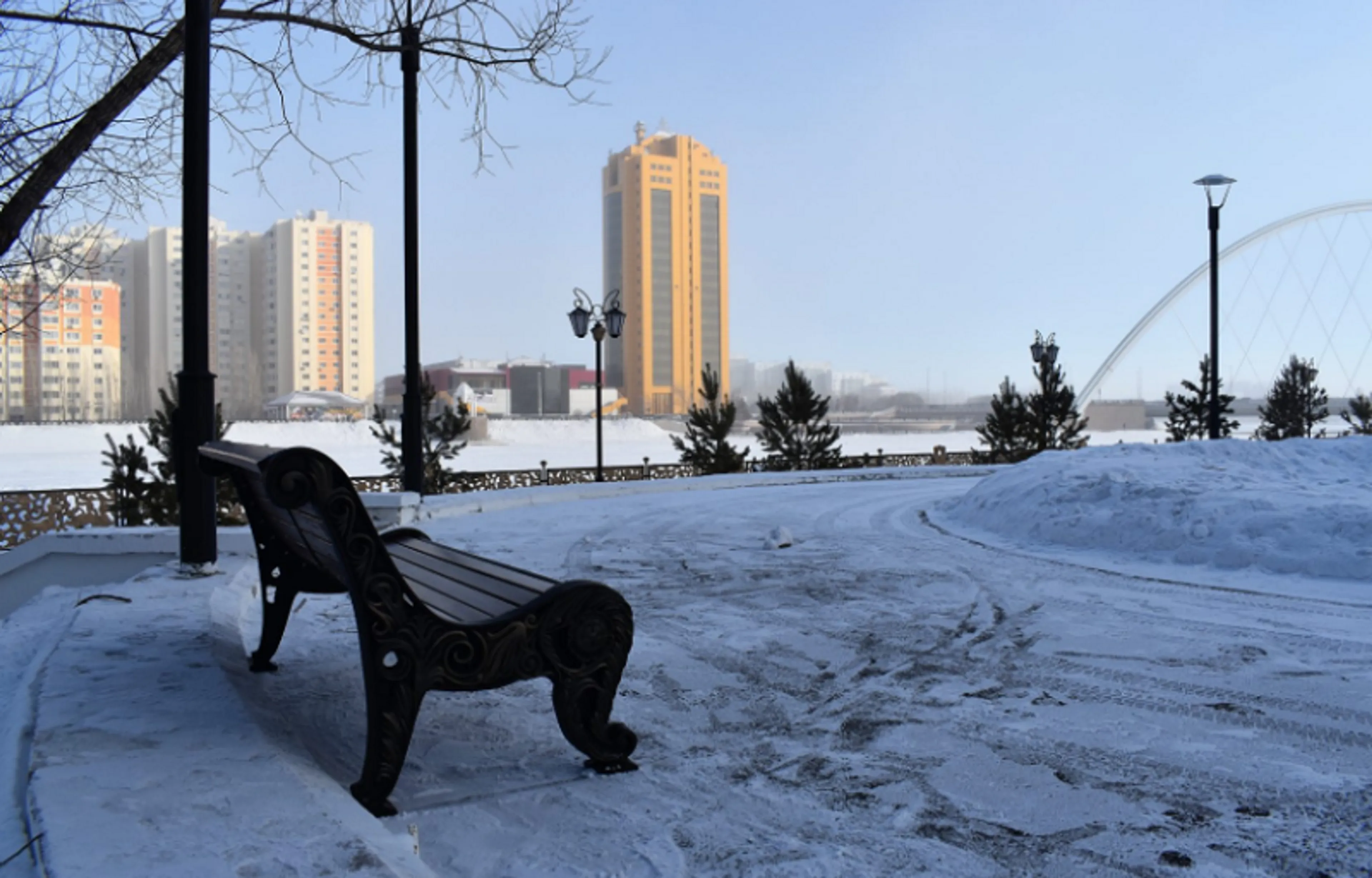 Капитал - Коммерциализировать именные скамейки предложили в Астане