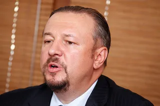 Капитал - Погорельцы Адема подают шесть исков