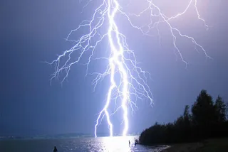 Капитал - В Аргентине от удара молнии погибли туристы