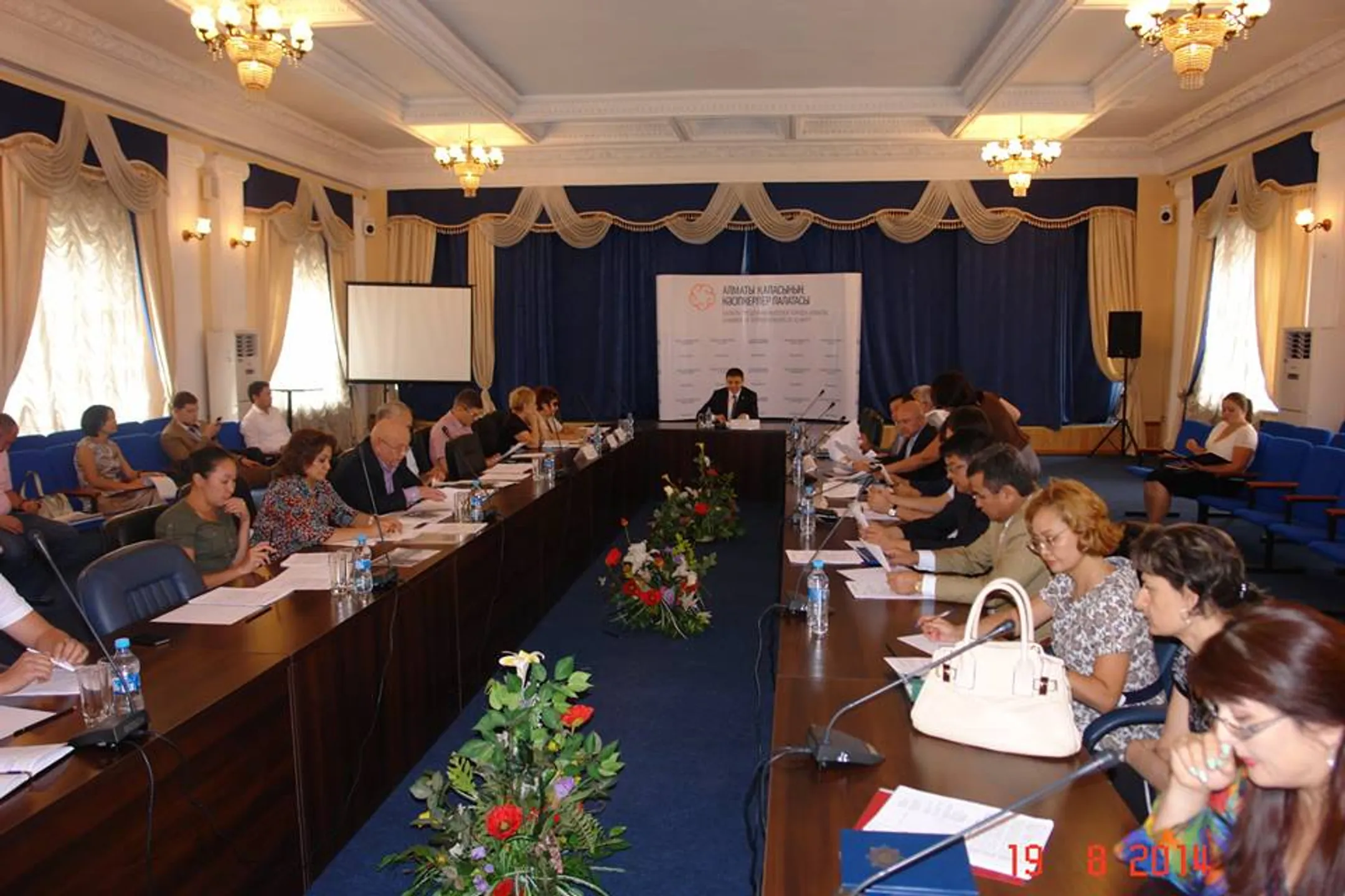За вывеску не надо платить налоги - Image Kapital.kz