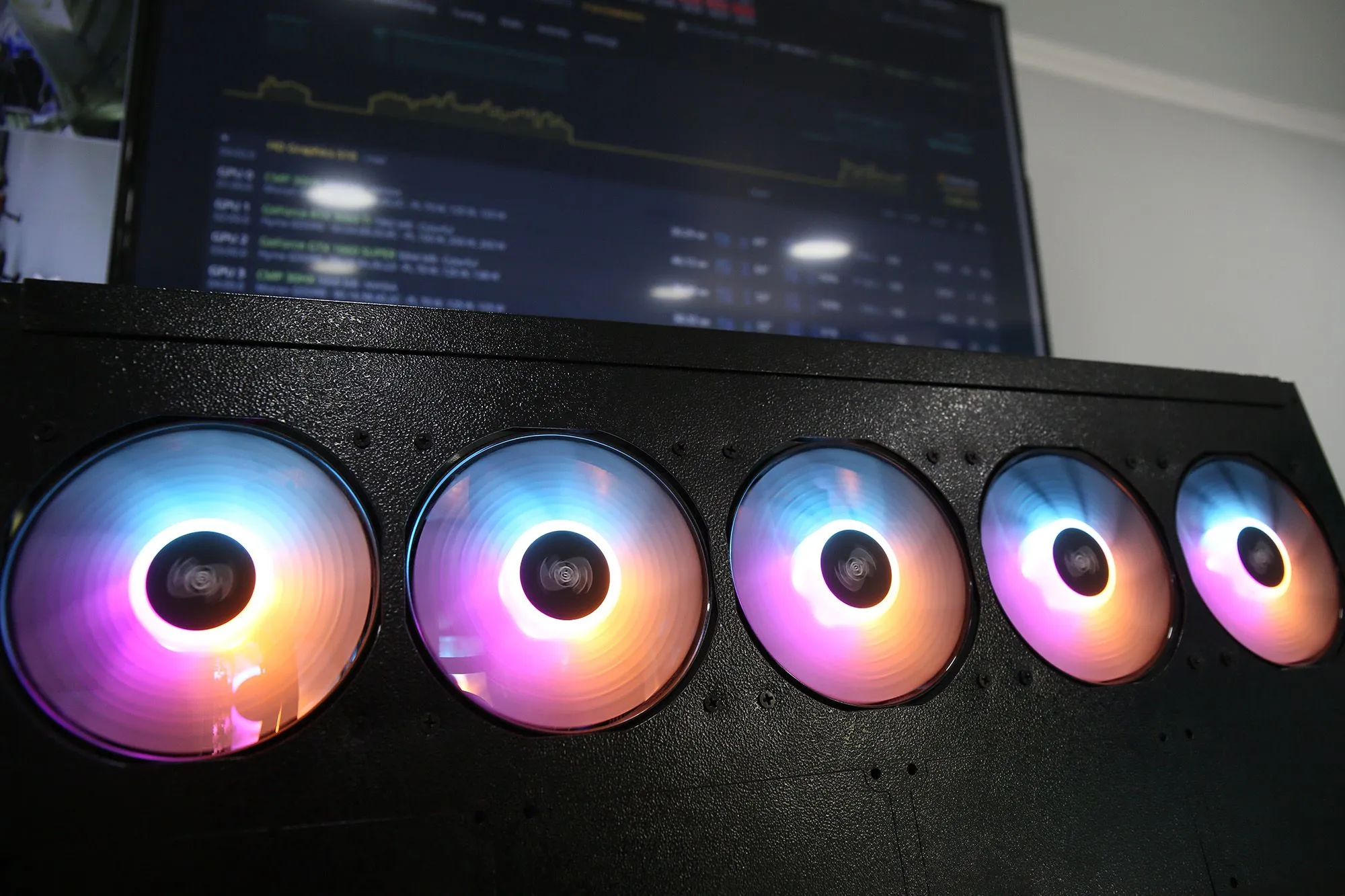 В первом квартале заблокировали криптооперации вне МФЦА на 1,6 млрд тенге