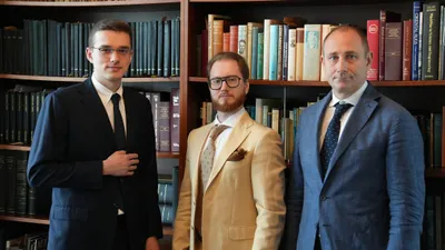 Фото: Translux Limited