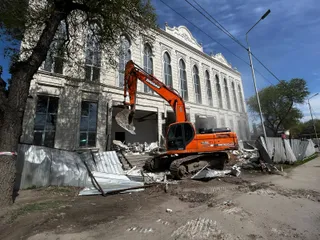 Капитал - Крупный ресторан сносят в Алматы по решению суда