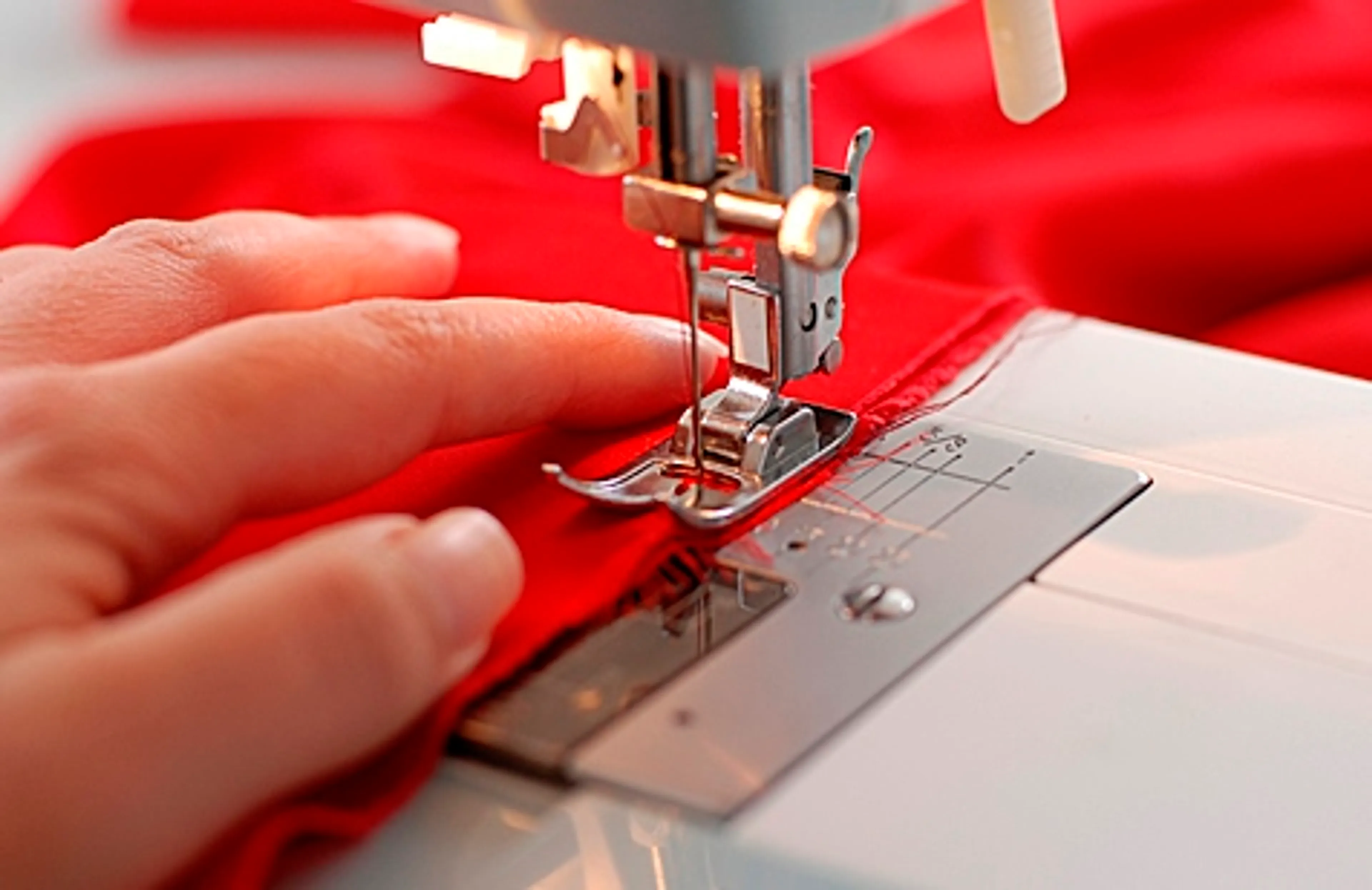 Капитал - Бизнесмены просят государство субсидировать зарплаты швей