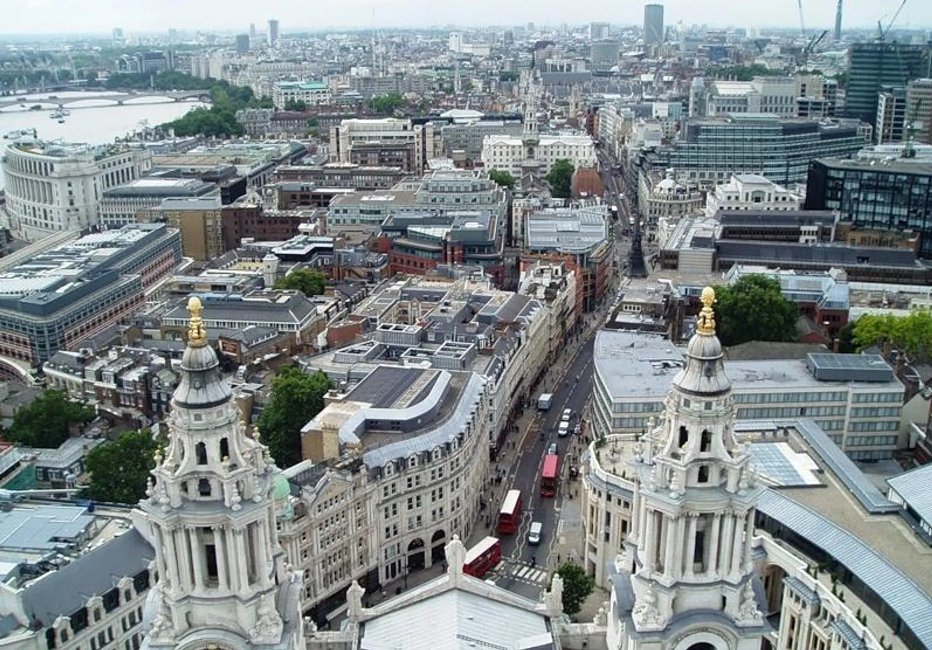 Капитал - Казахстанцы приобретают жилье в Англии