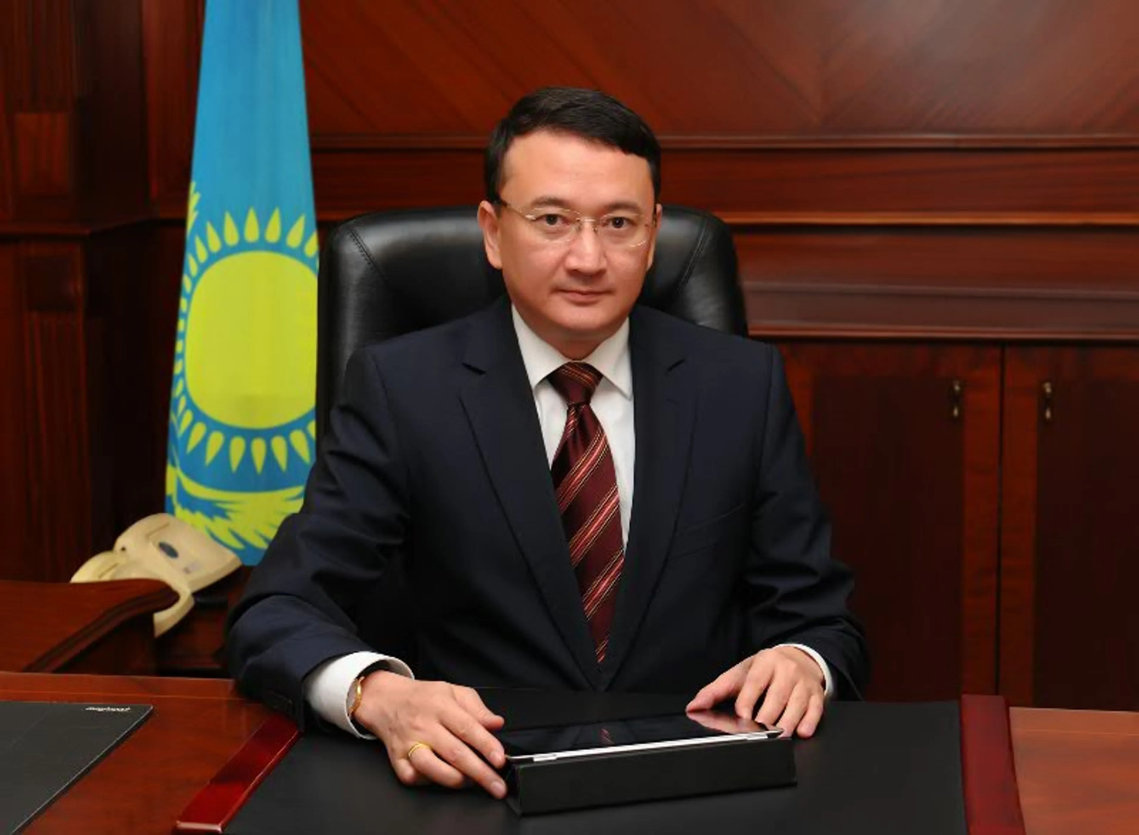 Капитал - Орынбаев освобожден от должности вице-премьера РК