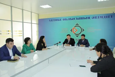 В Актобе развивают уличную торговлю