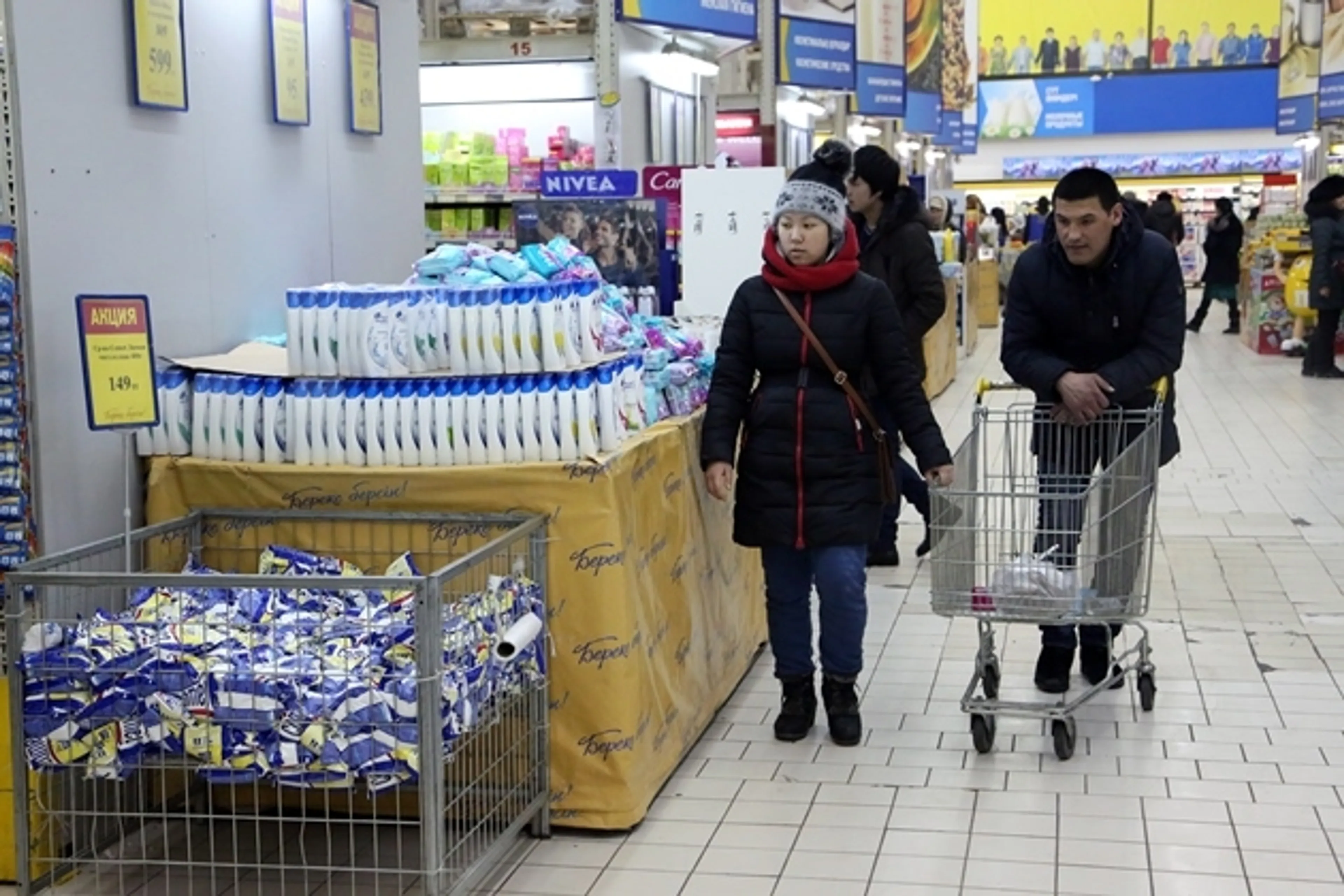 Капитал - Торговые сети вытесняют магазины и бутики