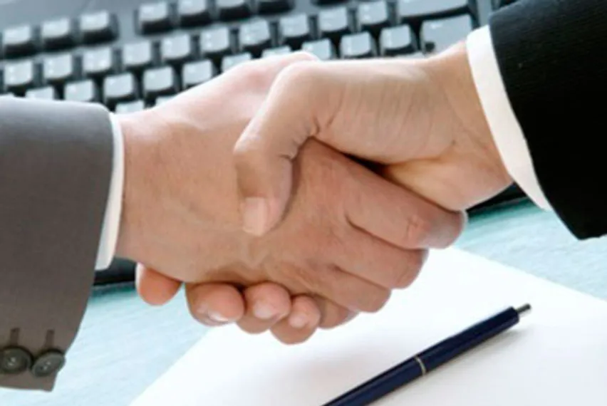 Капитал - Объем слияний на мировом рынке достиг триллиона долларов