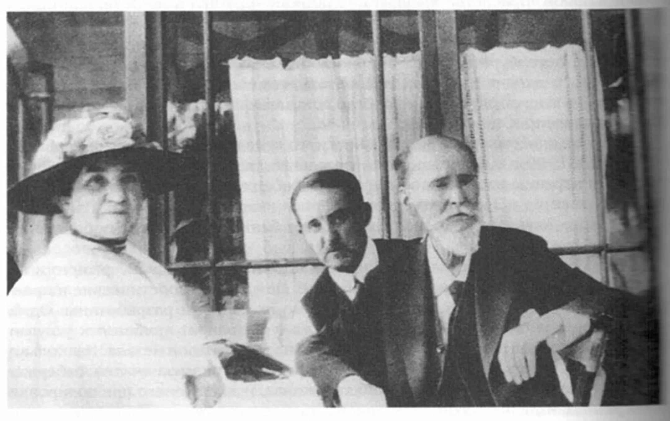 Карл Фаберже с супругой Огюстой Джулией Якобс и сыном Александром