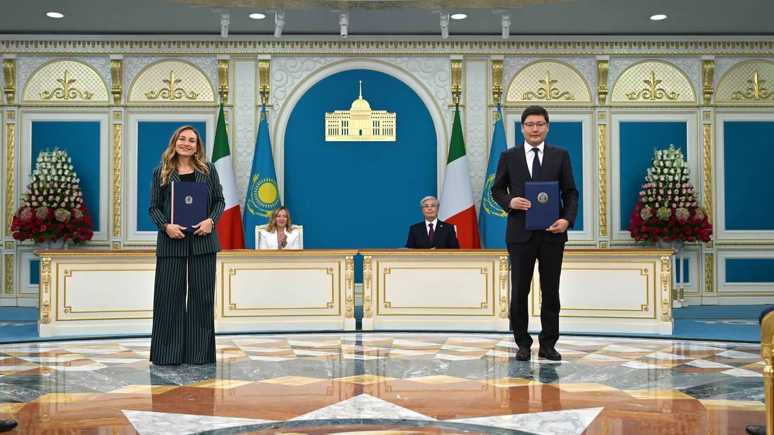 Источник фото: Akorda.kz.&nbsp;Подписание декларации о сотрудничестве с Cassa Depositi e Prestiti и SACE