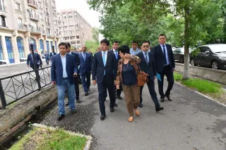 Капитал - Аким Алматы раскритиковал работу по благоустройству Алмалинского района