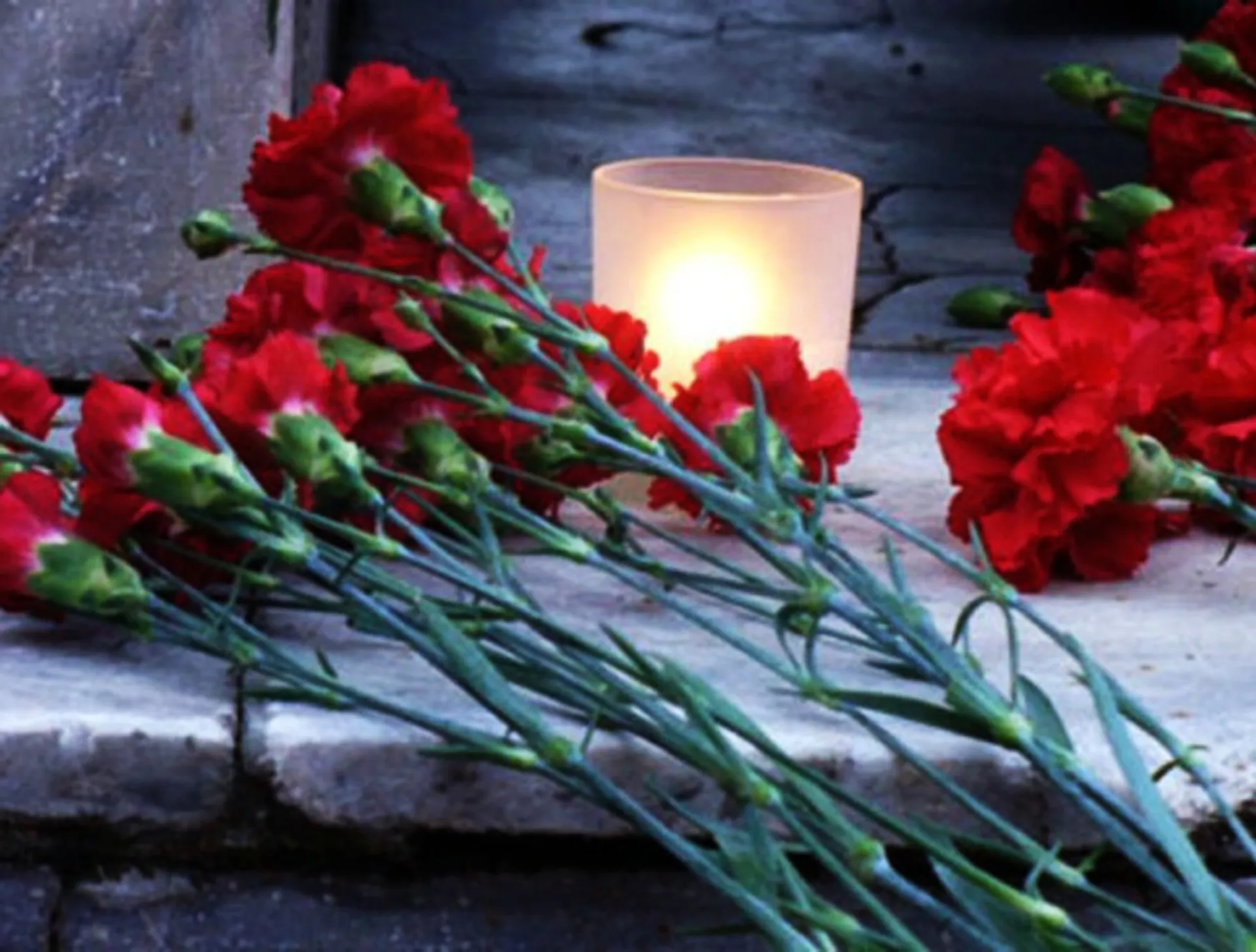 Капитал - 9 июня - День национального траура