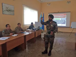 Капитал - Военнослужащих РК обучают офицеры-миротворцы из Индии