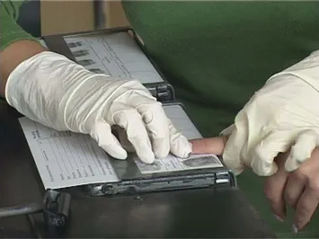 Закон об обязательной дактилоскопии приняли в мажилисе