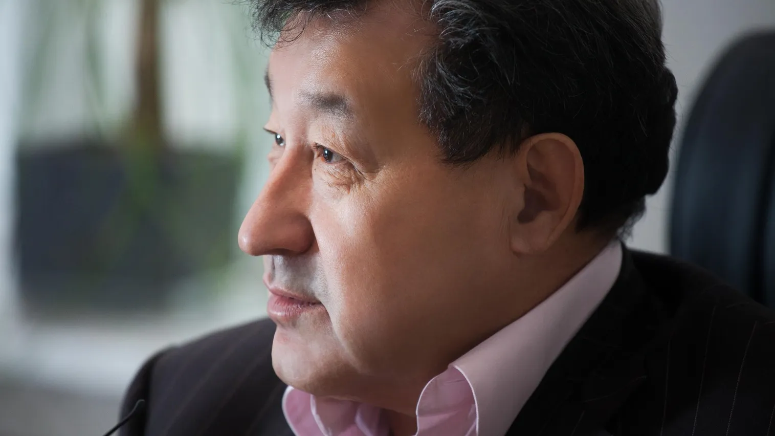 Недобросовестные импортеры обманывают не только потребителей, но и государство - фото kapital.kz