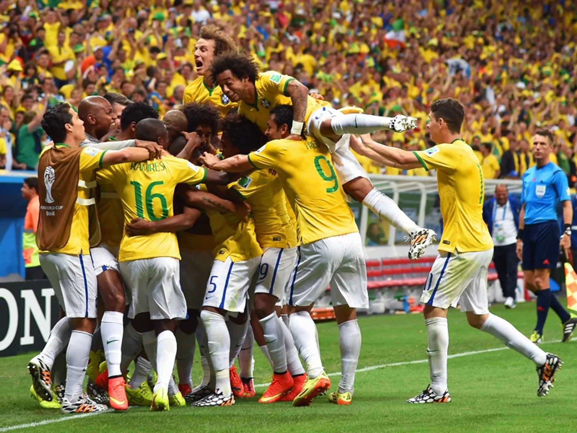 Капитал - Бразилия первенствовала в группе А