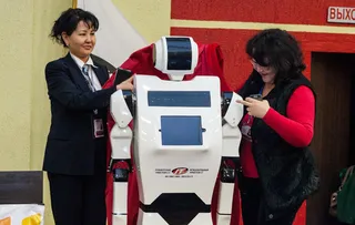 Капитал - Представлен первый отечественный робот