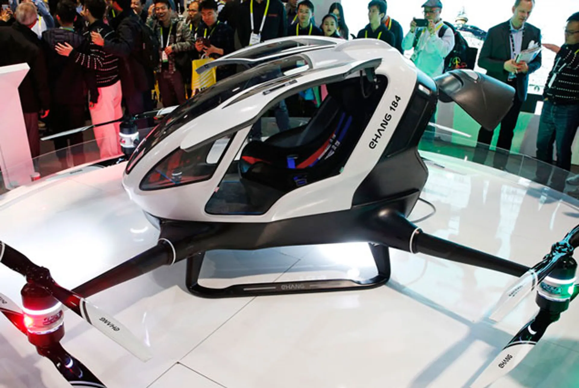 Капитал - Представлен автономный летающий дрон-такси