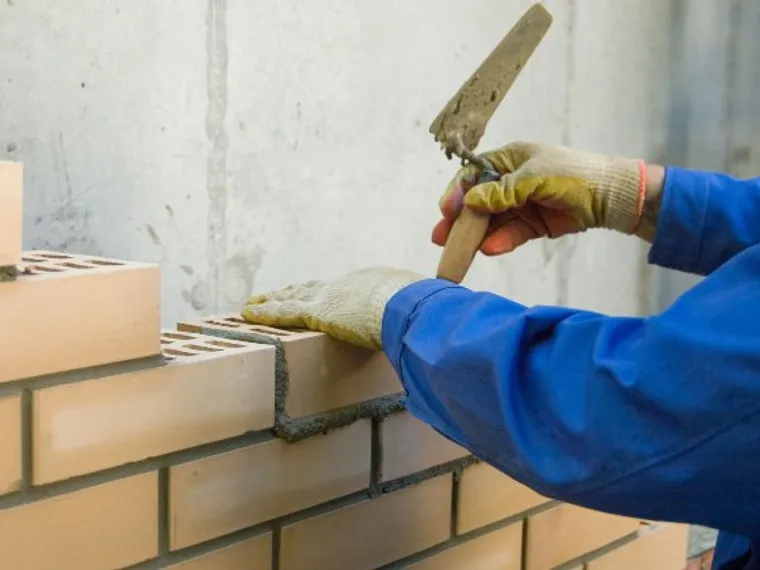 Капитал - В Атырау более 400 семей смогут получить квартиры