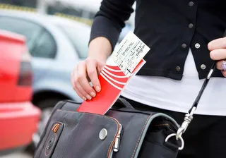 Капитал - Почти 200 тысяч казахстанцев не смогли покинуть страну из-за долгов