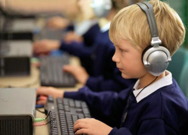 Капитал - Электронное обучение в РК просят ввести с 2016 года