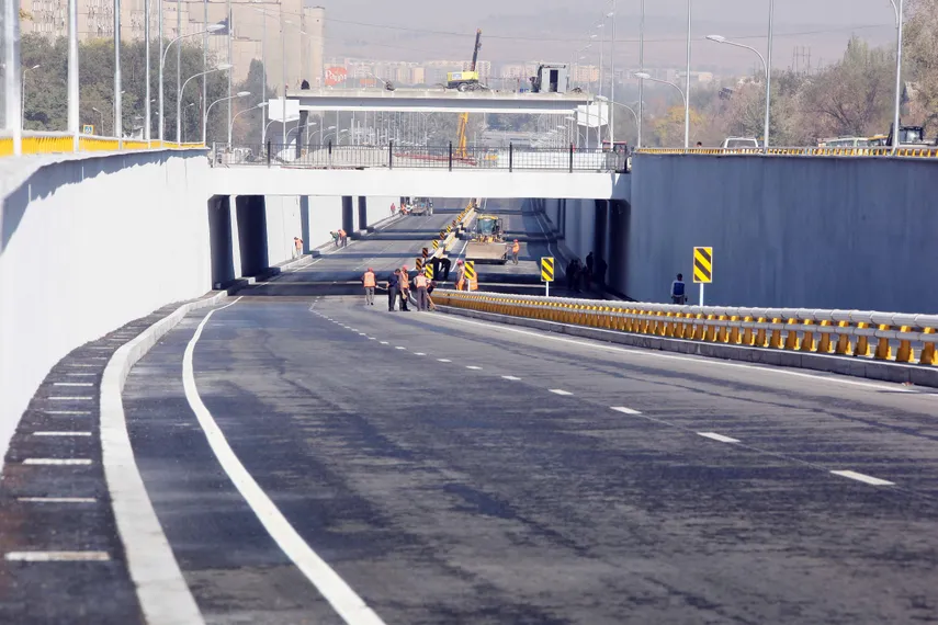 Капитал - Есимов проверил строительство развязок