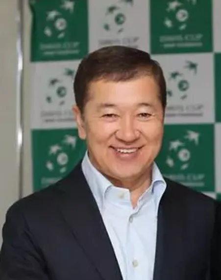 Капитал - Самым богатым казахстанцем назван Булат Утемуратов