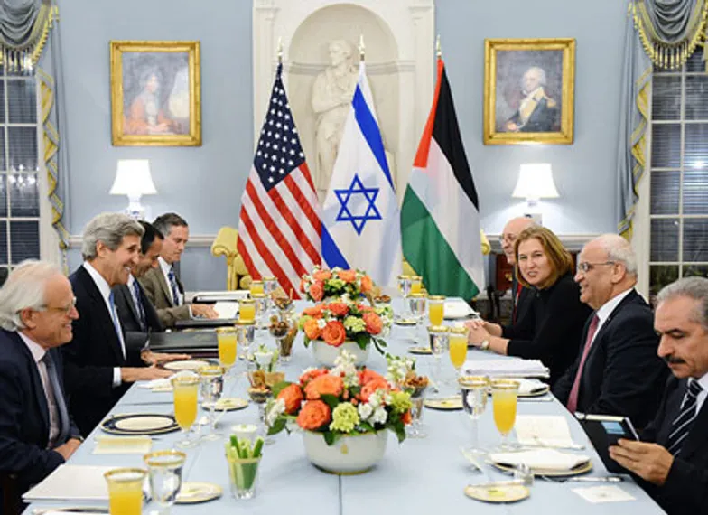 Капитал - Представители Палестины и Израиля сели за стол переговоров