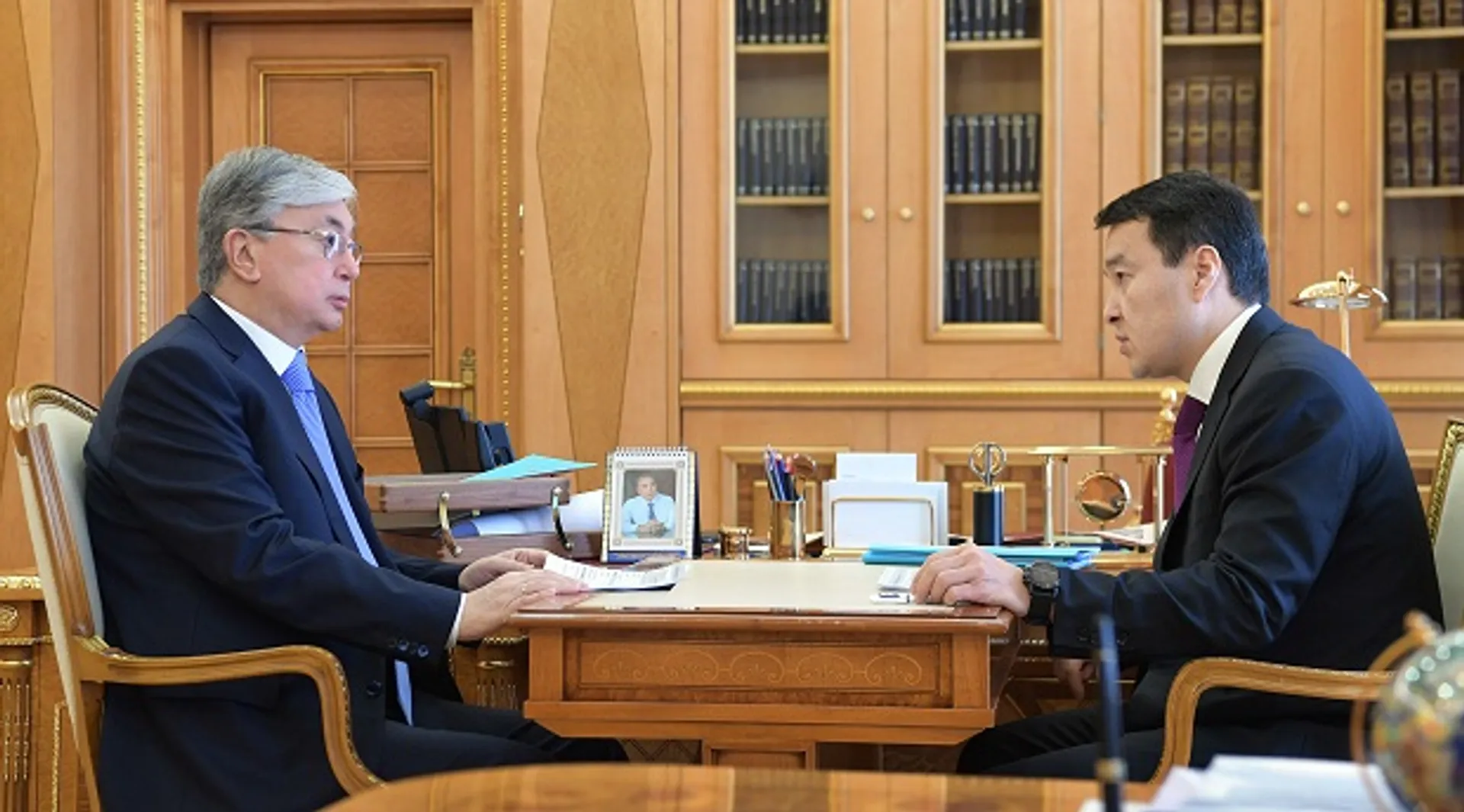 Капитал - Алихан Смаилов доложил Президенту об исполнении бюджета