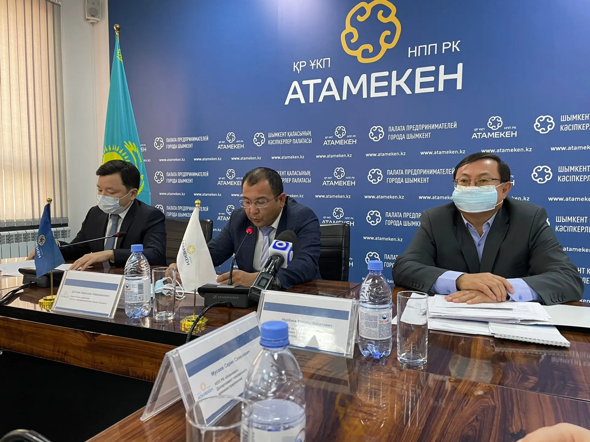 Капитал - Бизнесмены пожаловались на контрабанду из Узбекистана