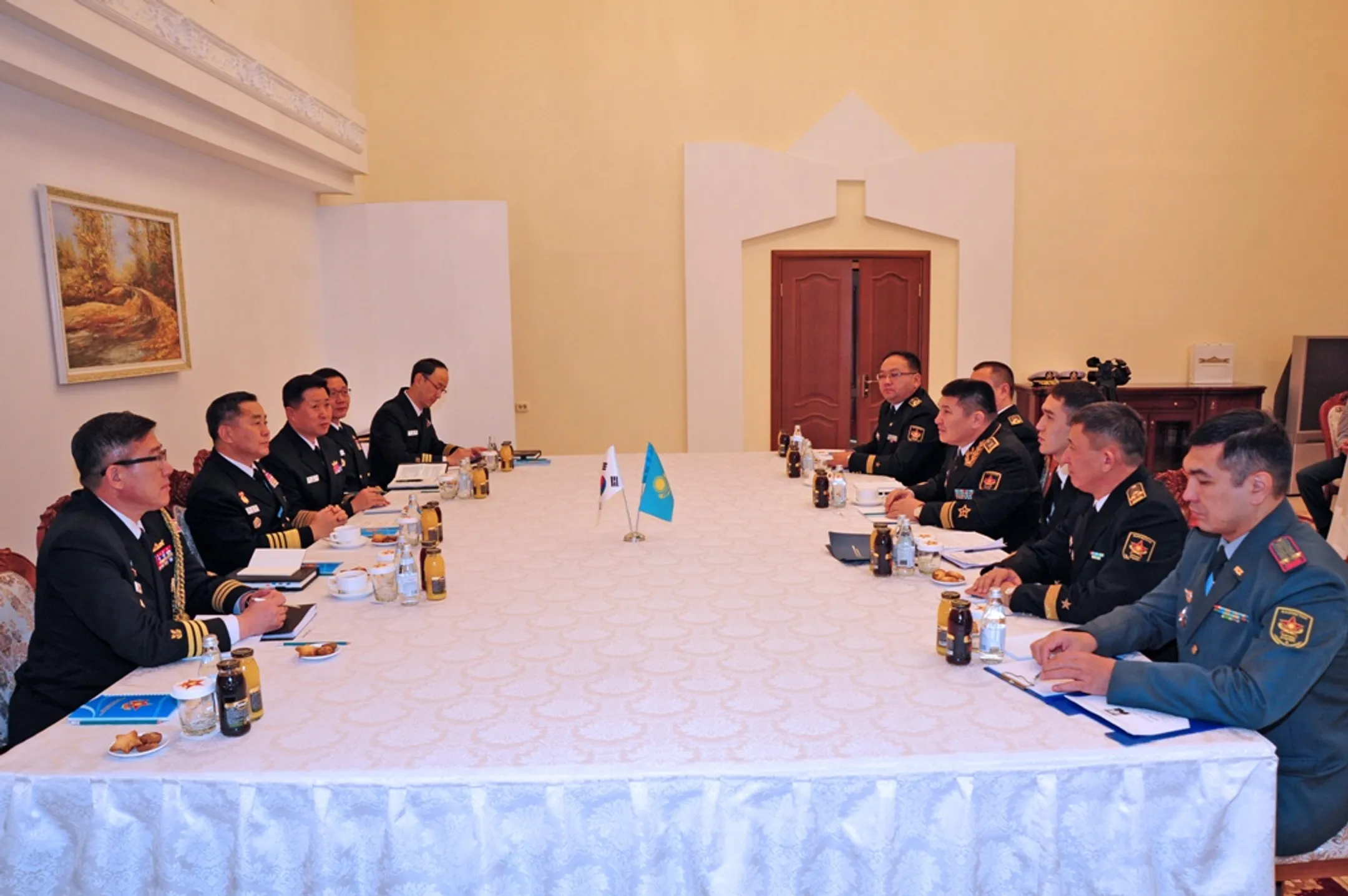 Вопросы сотрудничества обсудили представители ВС Казахстана и Кореи - Image Kapital.kz