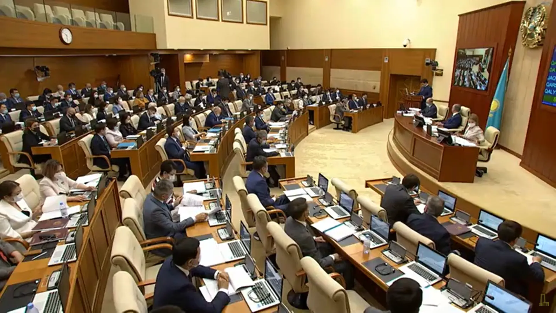 Капитал - Правительство передаст министерствам часть полномочий