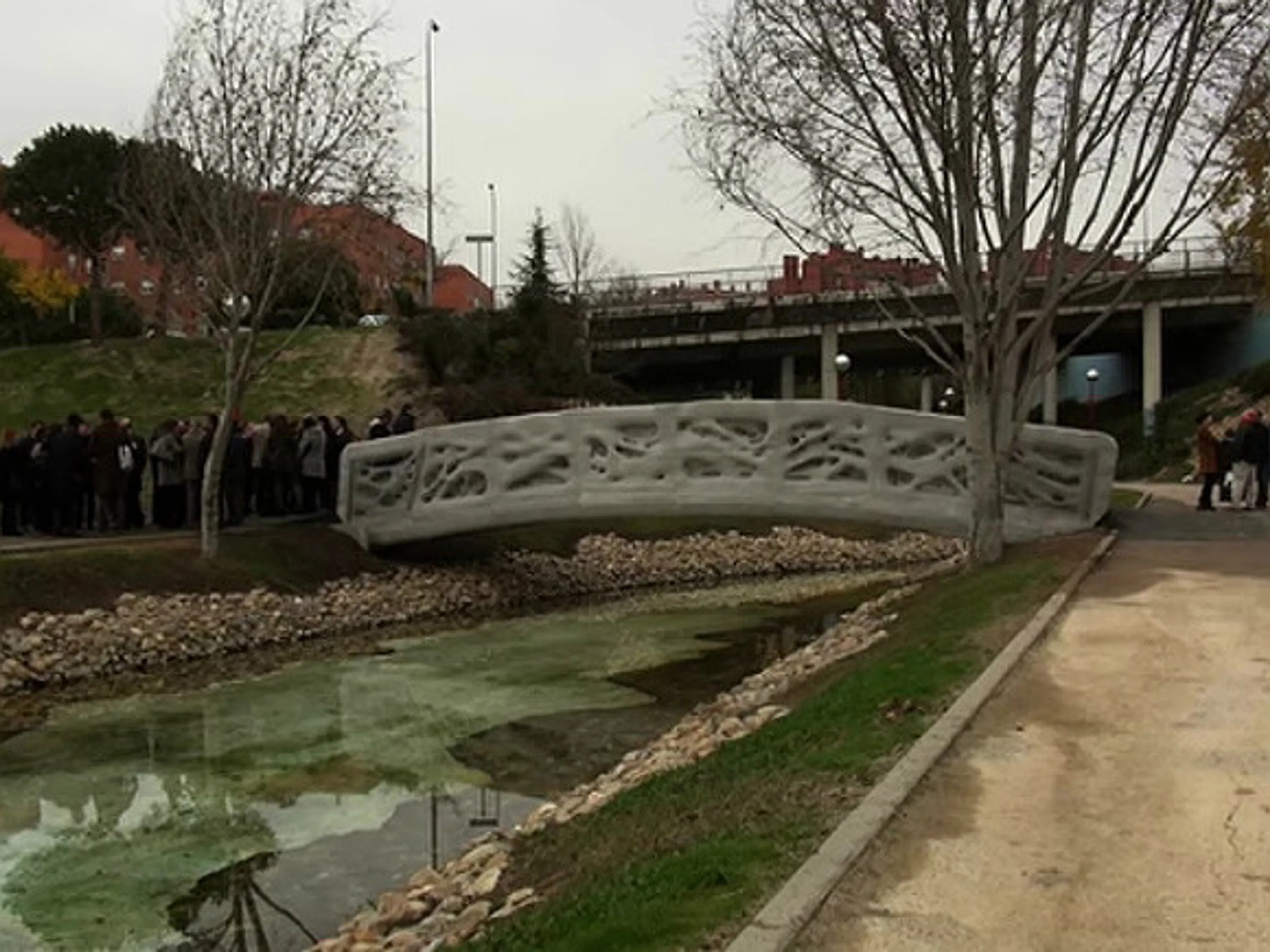 Капитал - В Испании напечатали мост на 3D-принтере