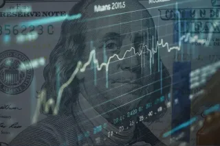 Капитал - ФРС сохранила базовую ставку в диапазоне 5,25-5,5%