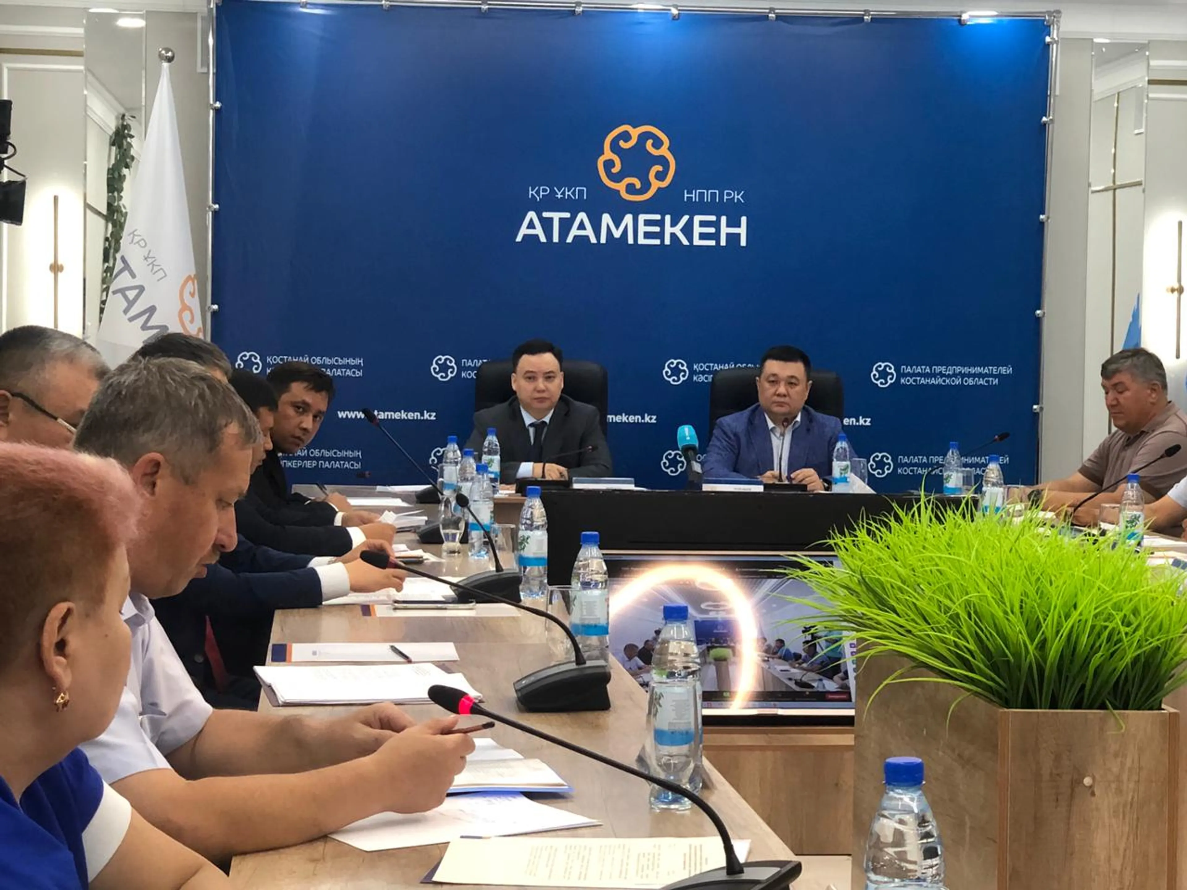 Капитал - Вопросы перевозки грузов по железной дороге обсудили в НПП