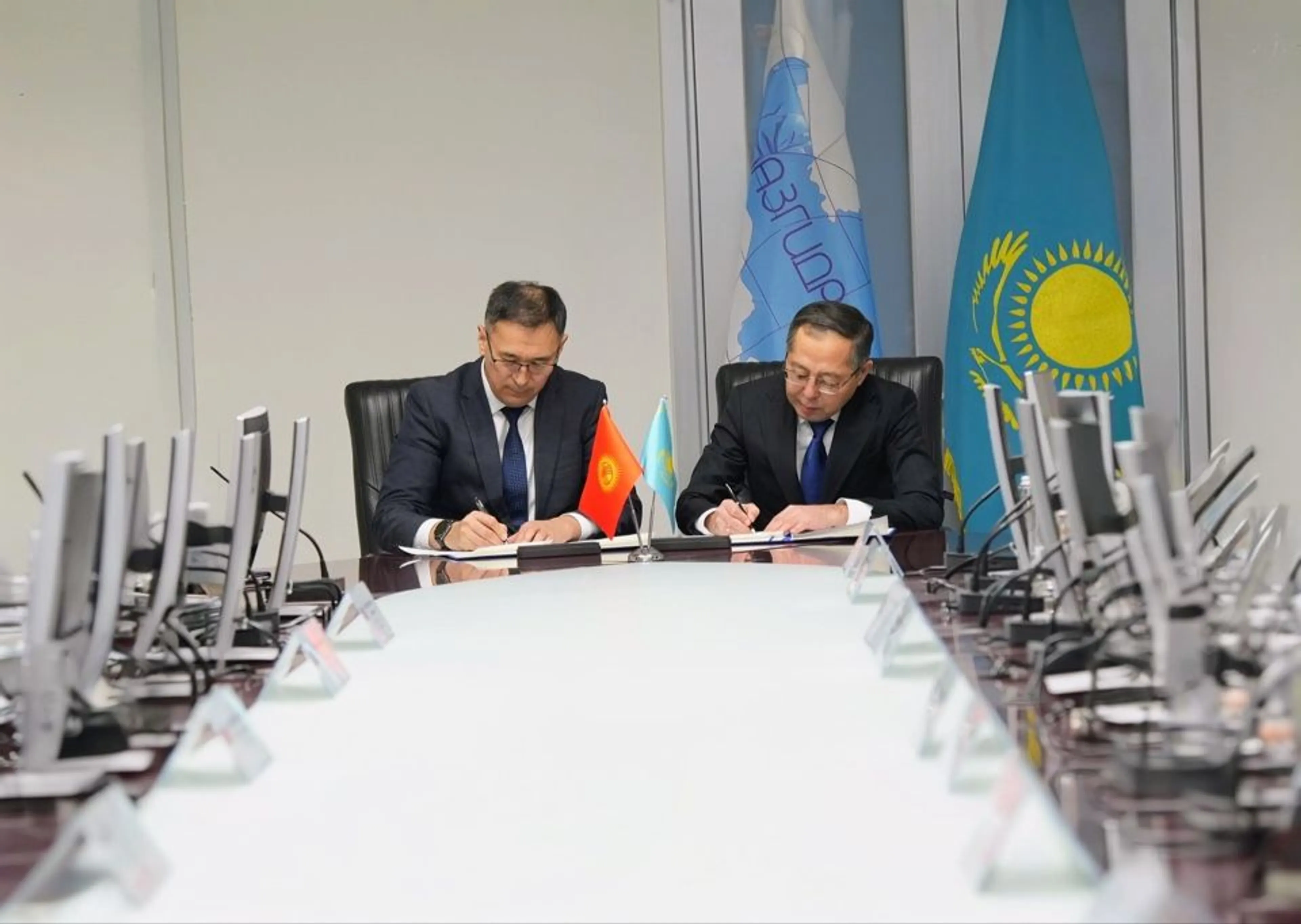 Капитал - Казахстан и Кыргызстан будут обмениваться гидрологической информацией по рекам и водохранилищам  