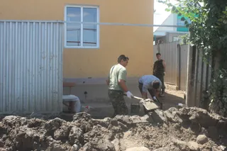 Капитал - В Алматы продолжают устранять последствия селя