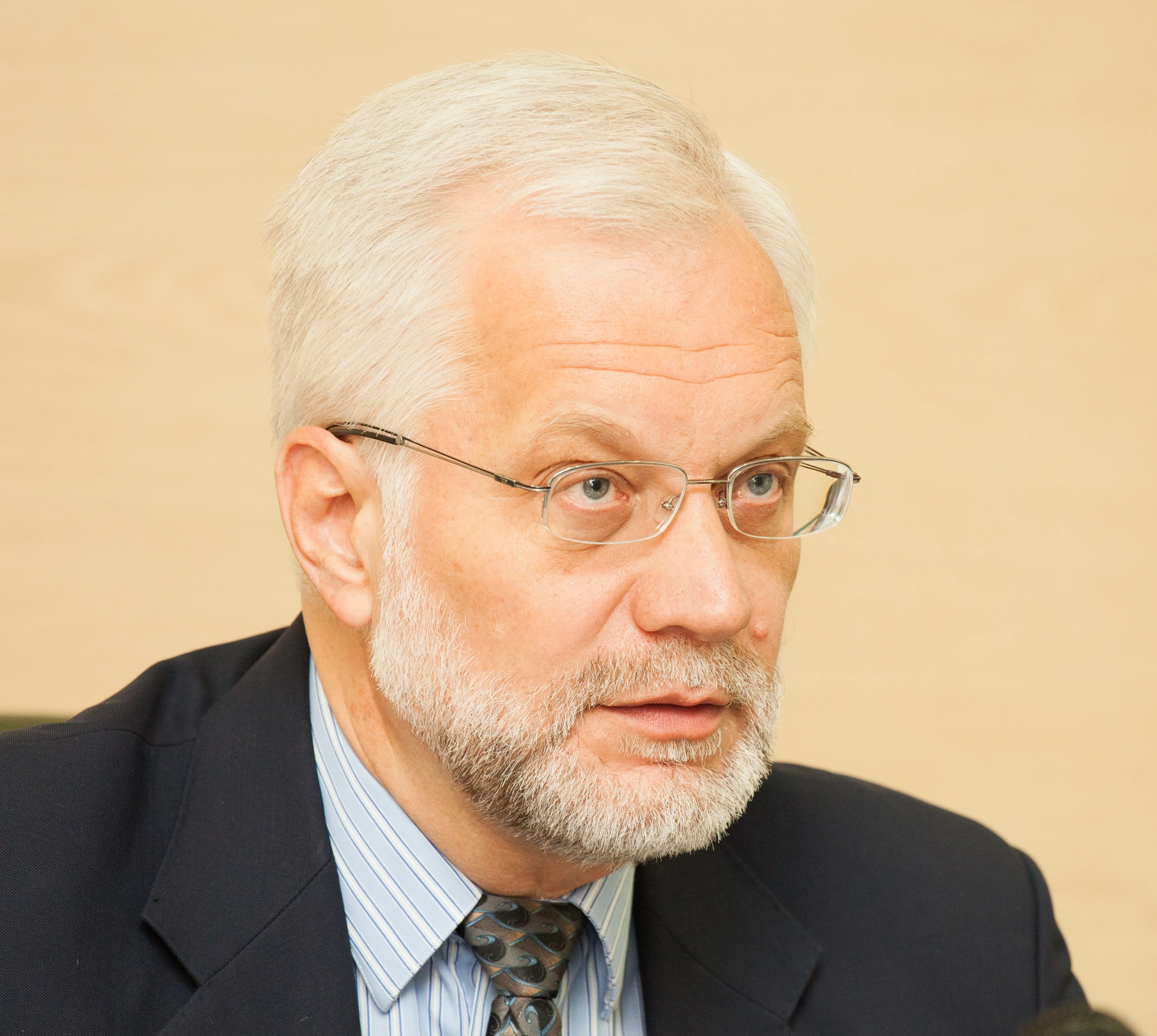 Капитал - Пенсионную реформу надо проводить с 2014 года