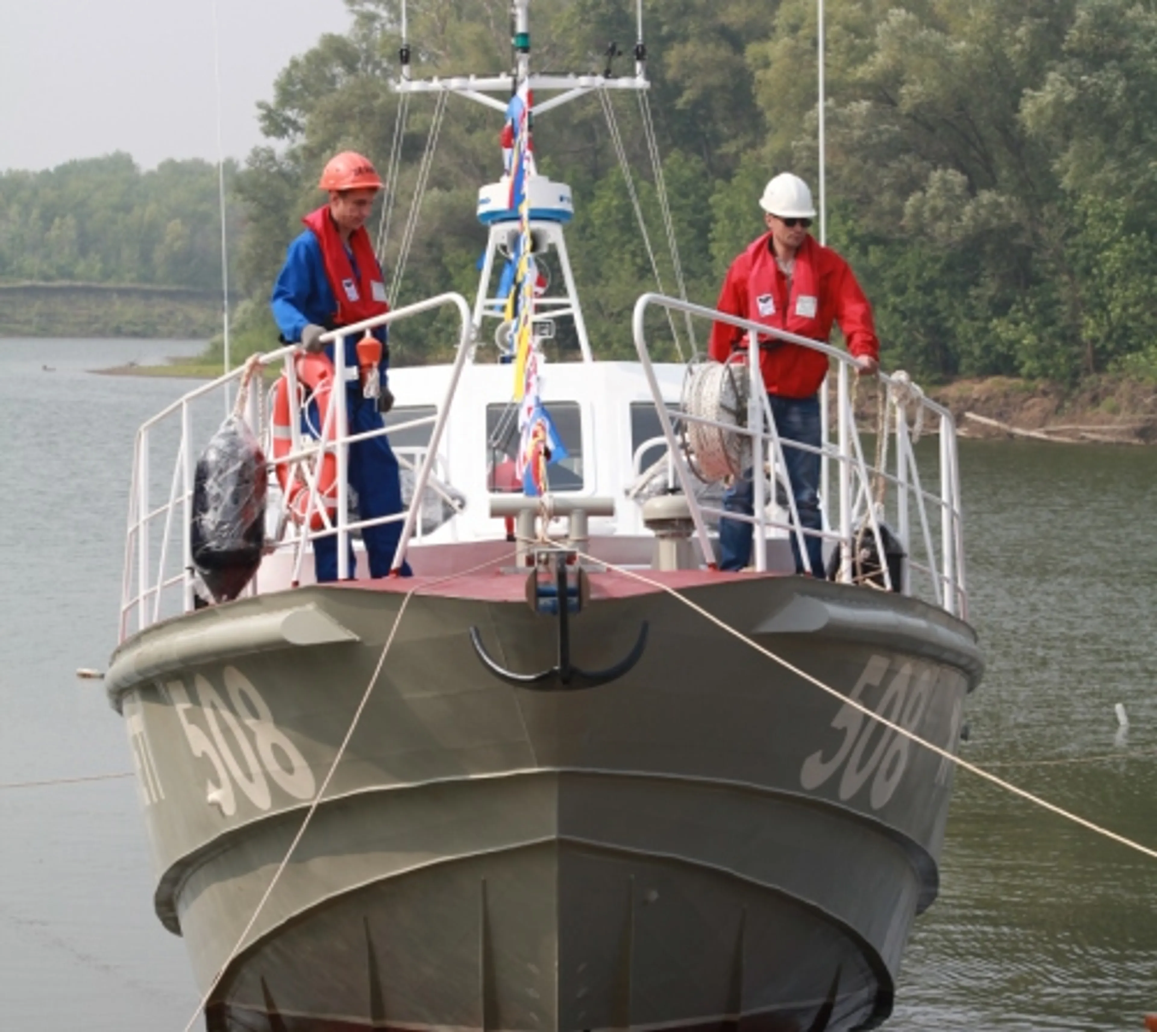 Капитал - Быстроходный катер для пограничников