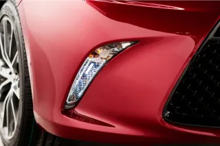 Капитал - Toyota представила обновленную Camry