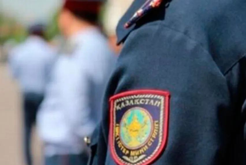 Капитал - Полицейский разъезжал на автомобиле с поддельными номерами