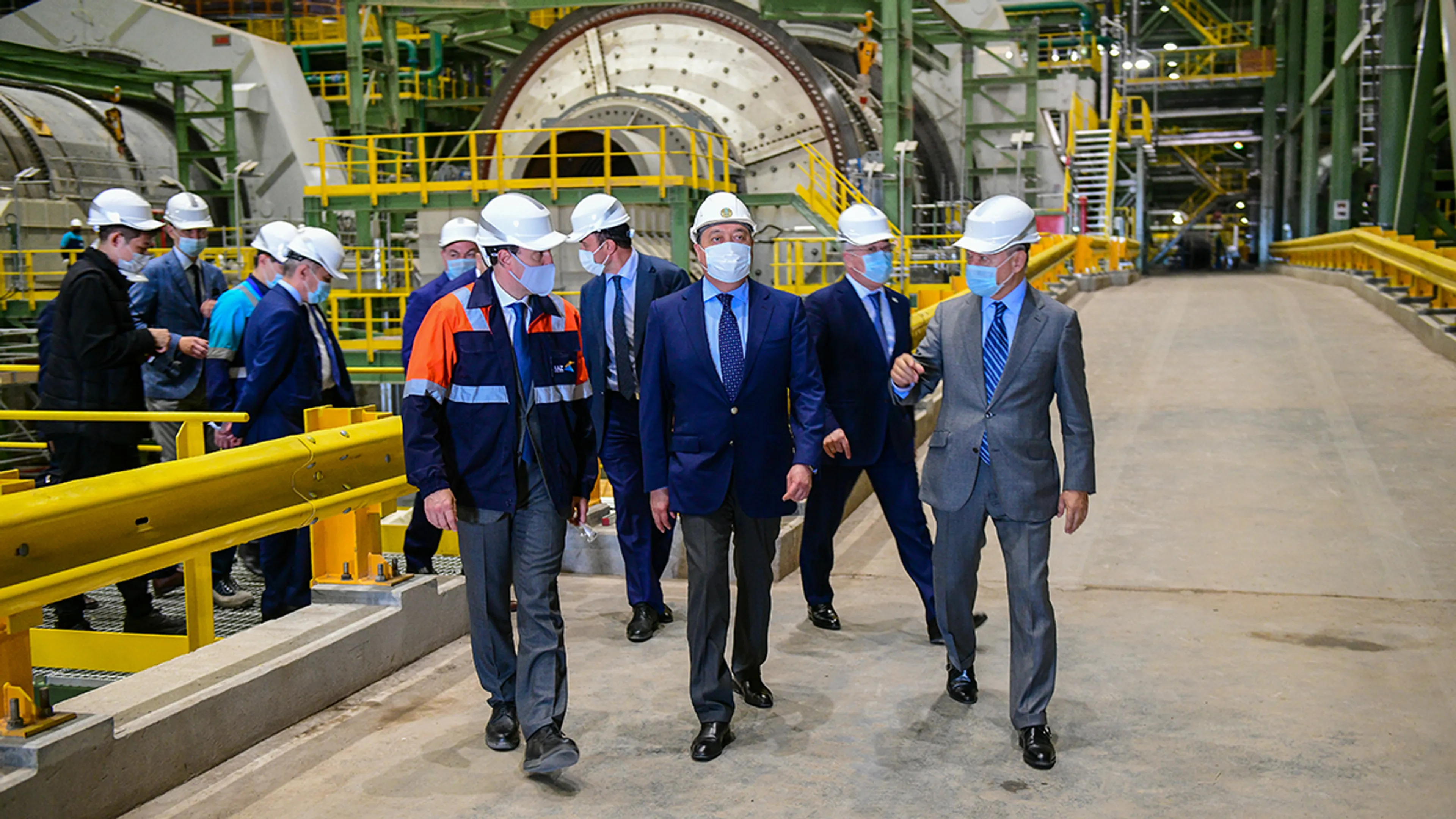 Капитал - Аскар Мамин ознакомился с проектами Восточно-Казахстанской области