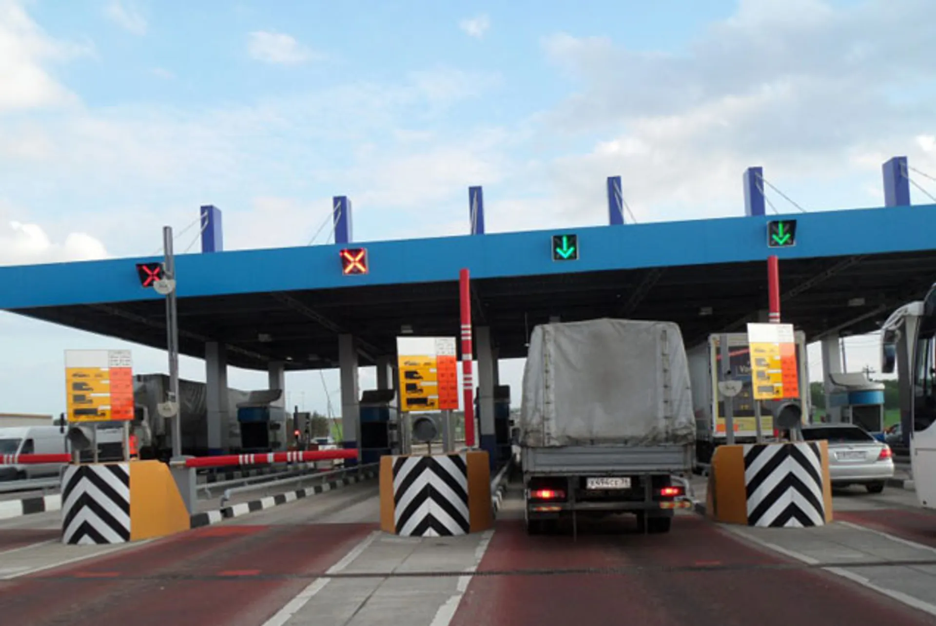 Капитал - В Казахстане появятся еще две платные дороги